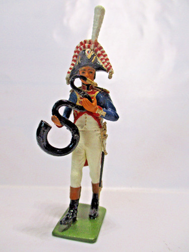 Figurine historex socle - 1/32,